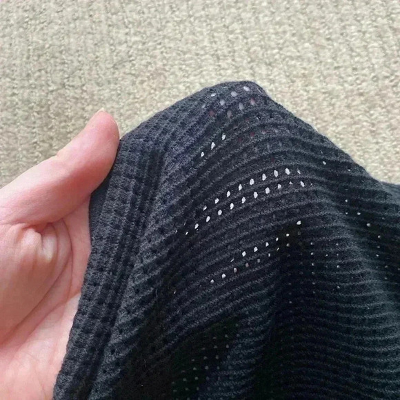 Wilfred Rosetta Cropped Sweater, black sweater size L - Picture 7 of 10